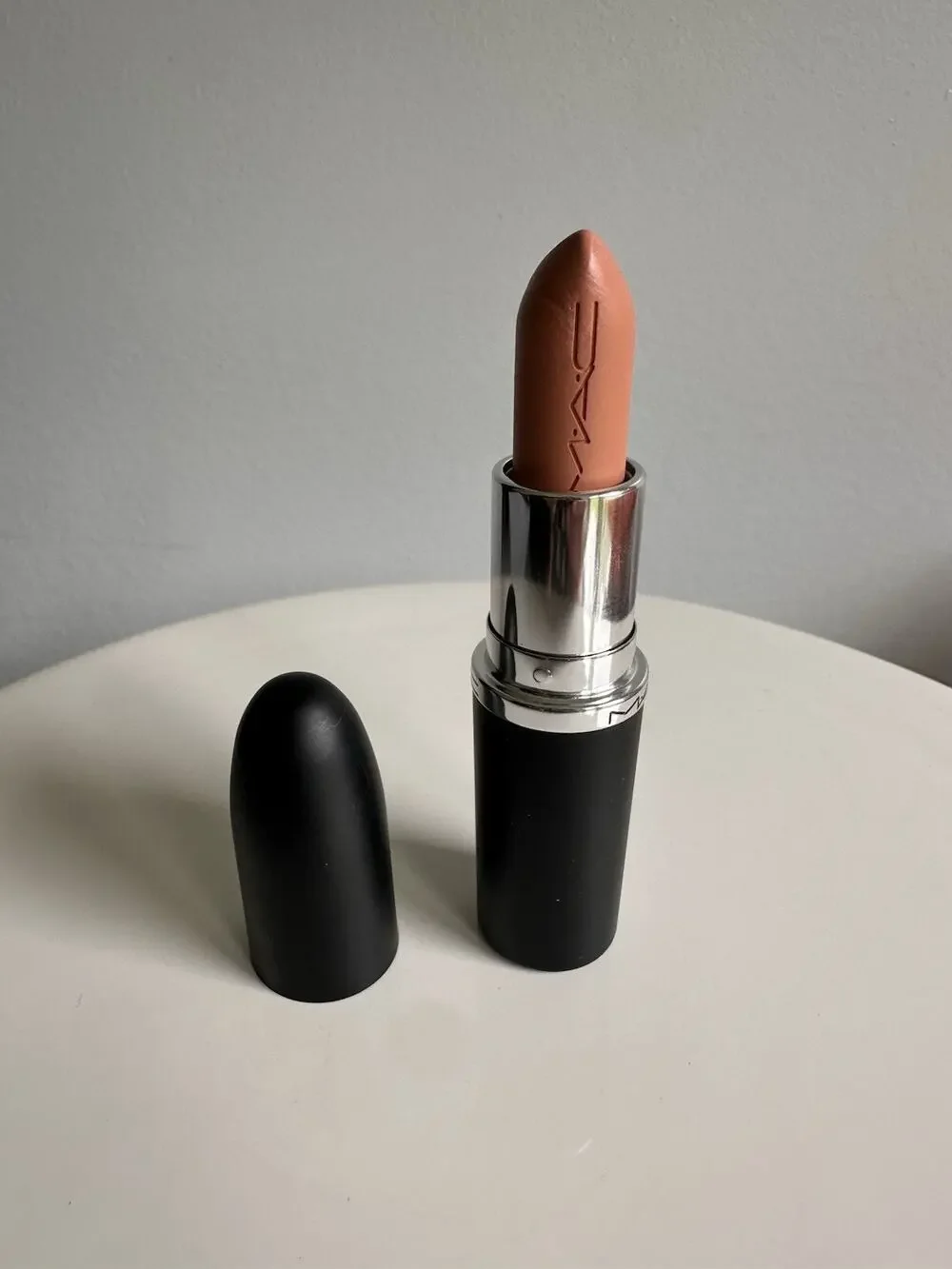 MAC MACximal Sleek Satin Lipstick FLESHPOT 836 Full Size New No Box